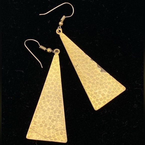 Vintage 80's Cloisonné Red and Gold Triangle Earrings - Picture 6 of 7